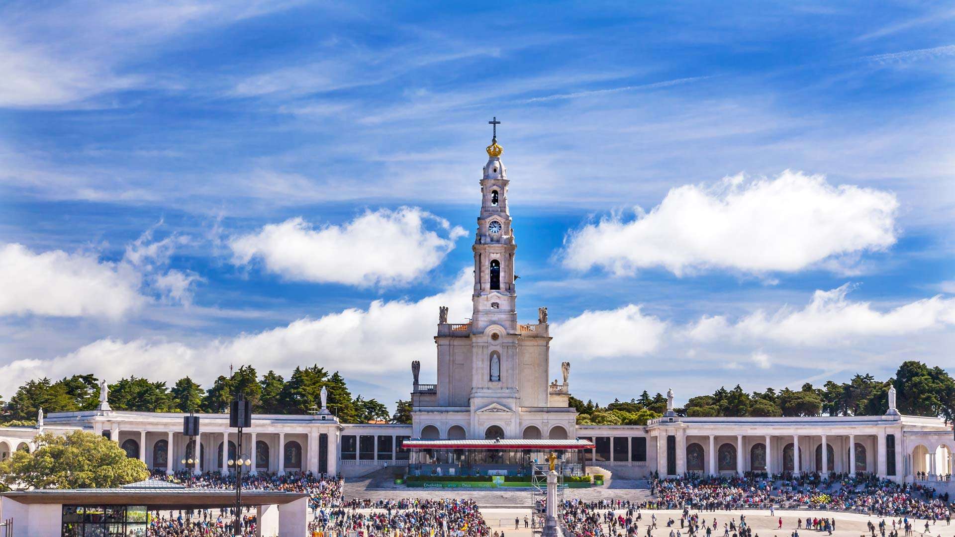 Il n’existe pas au Portugal de village aussi petit soit-il, de ville qui ne possède une ou plusieurs églises, 75% du patrimoine portugais est d’origine religieuse.